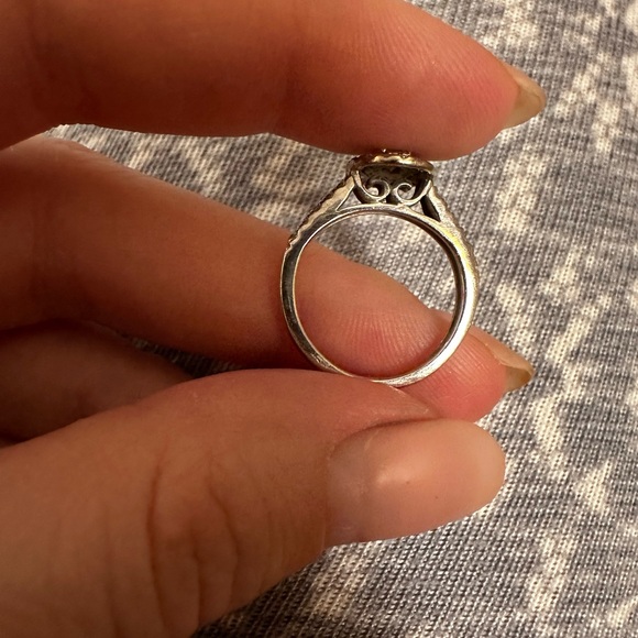 Princess ring half carat. - Picture 7 of 12